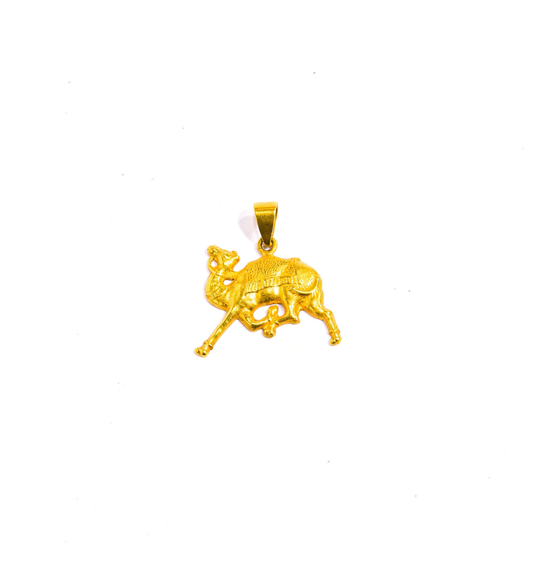 20K Gold Camel Pendant (.8